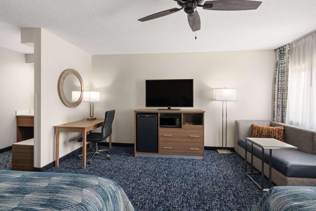 Hotel Baymont By Wyndham Mt. Pleasant 3*
